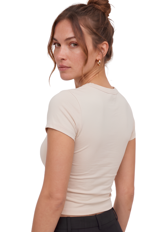 Ekru Slim Fit Esnek Kumaşlı Kısa Kollu Tişört